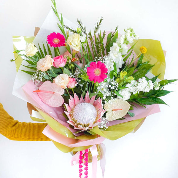 large bouquet of flowers nz