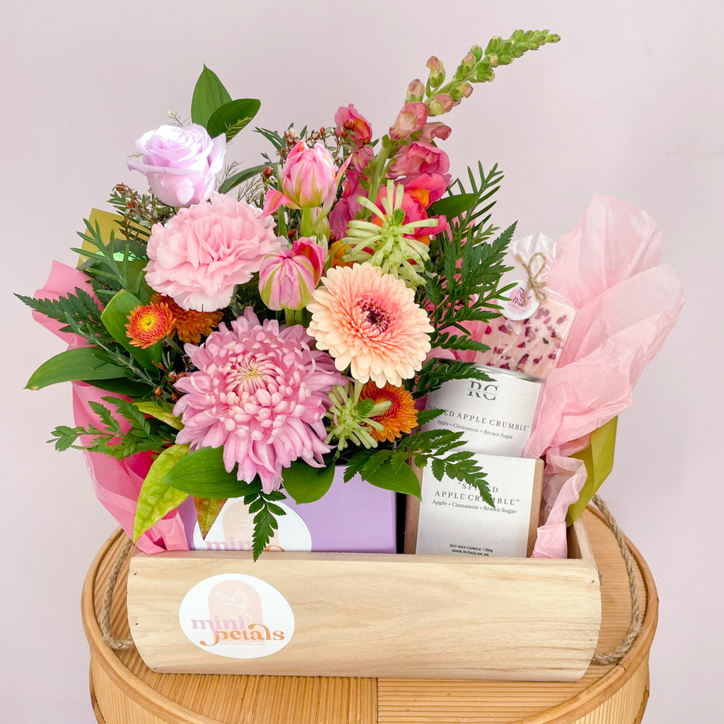 birthday flowers katikati