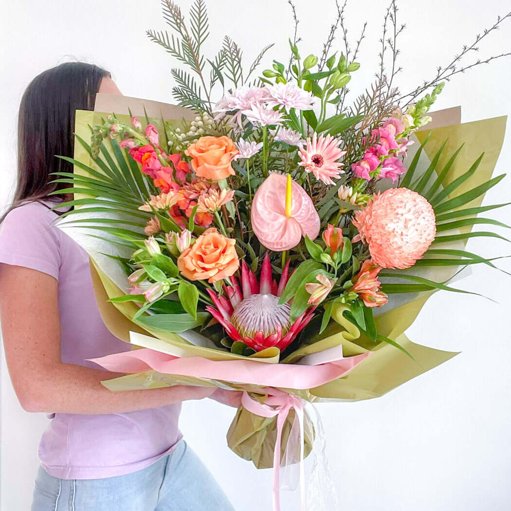 deluxe flower bouquet tauranga